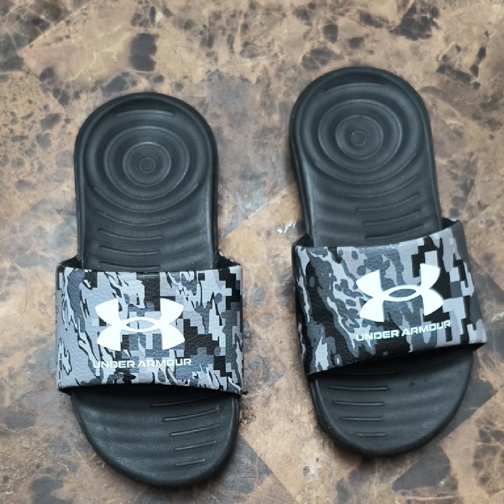 Under Armour Camo Black and Gray Slides
